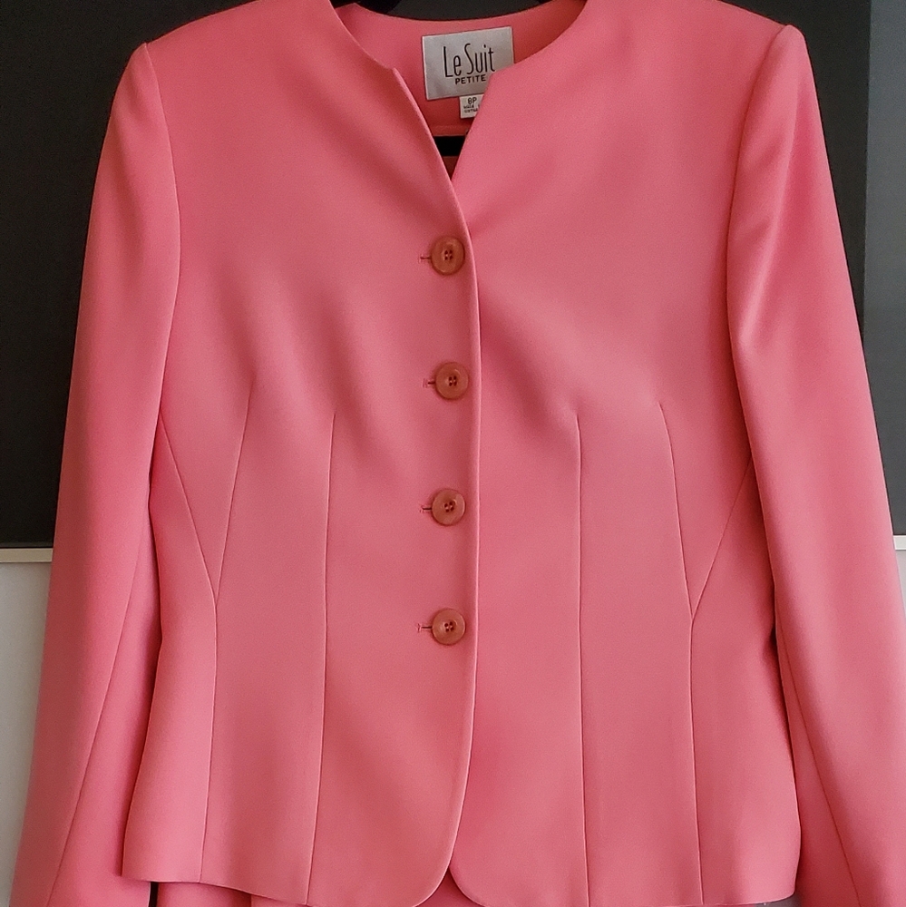Suit